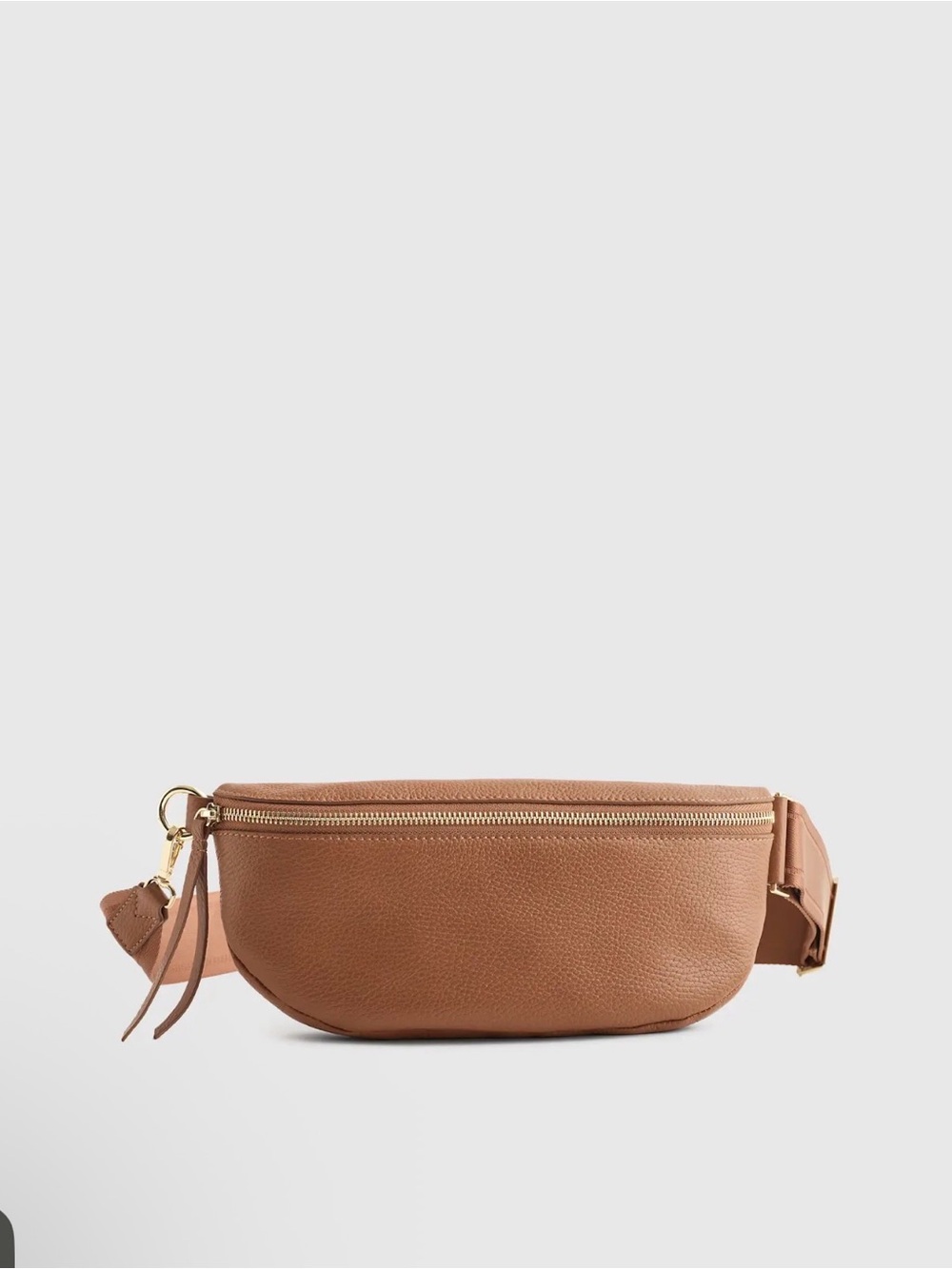 Quince NWOT Quinn Sling Bag in Cognac